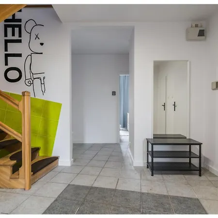 Pluto - 15 Min To Old Town *