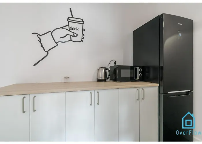 Pluto - 15 Min To Old Town Habitación en casa particular